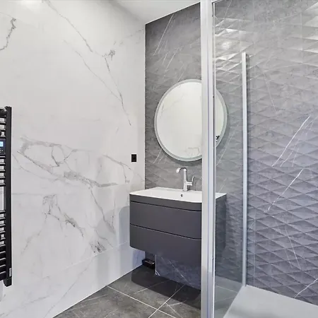 Appartamento Luxueux Familial 5 Bd, Parc Monceau Parigi